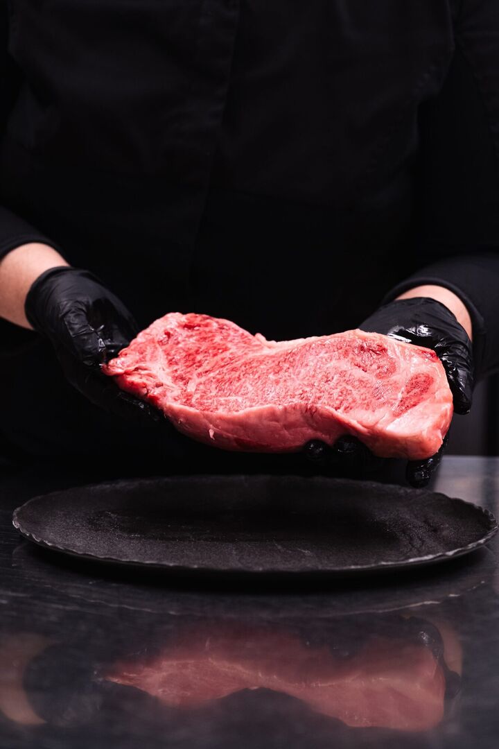 Carne Wagyu premium servita al ristorante La Fricca di Bergamo